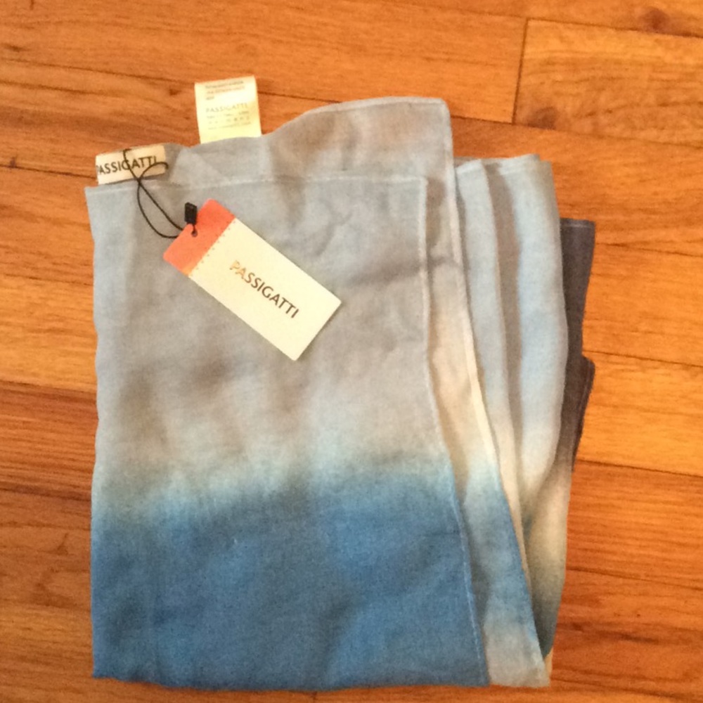Ombré Blue Scarf NWT.